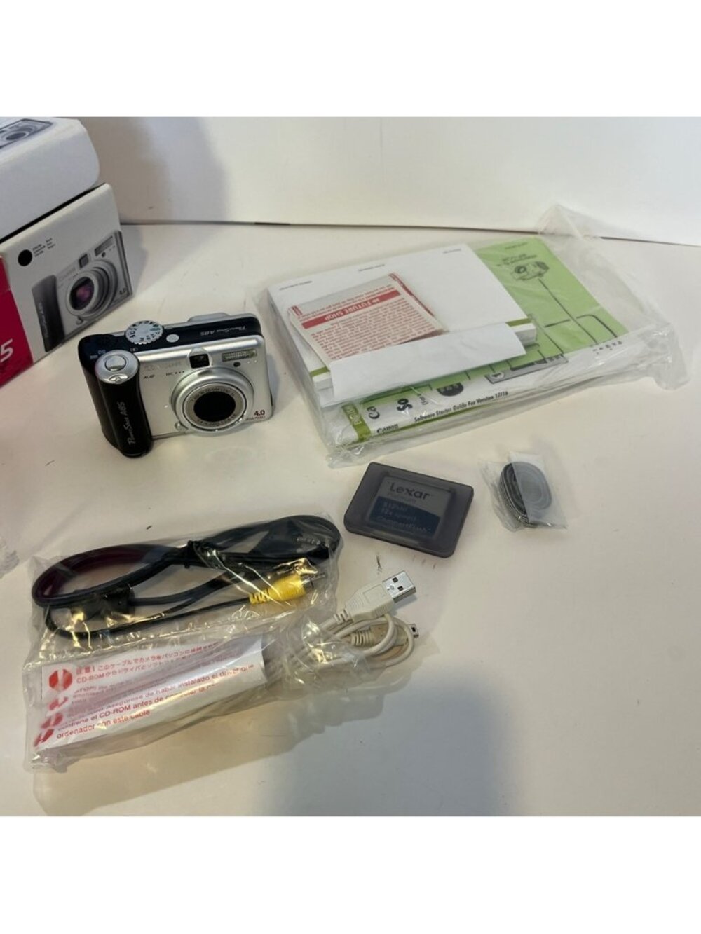 Canon Powershot A85 4.0MP Digital Camera NOT WORKING Parts Repair Case Box